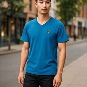 Fila Men's Top Size XS Blue V-neck Casual Light Weight‎